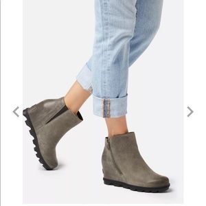 Sorel Joan of Arctic Wedge Zip Bootie